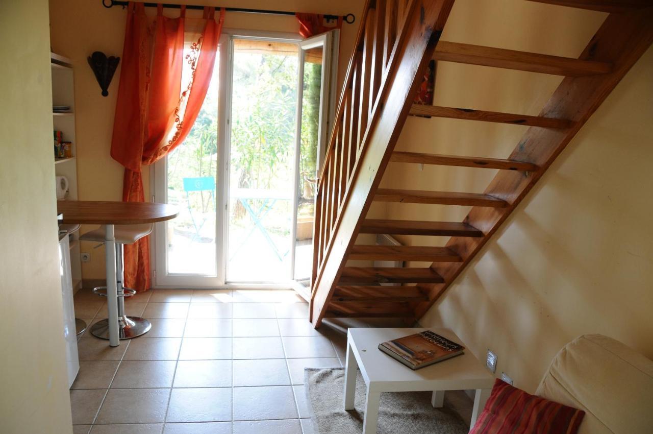 Roque Blanc Chambres La Roque-d'Antheron Zewnętrze zdjęcie
